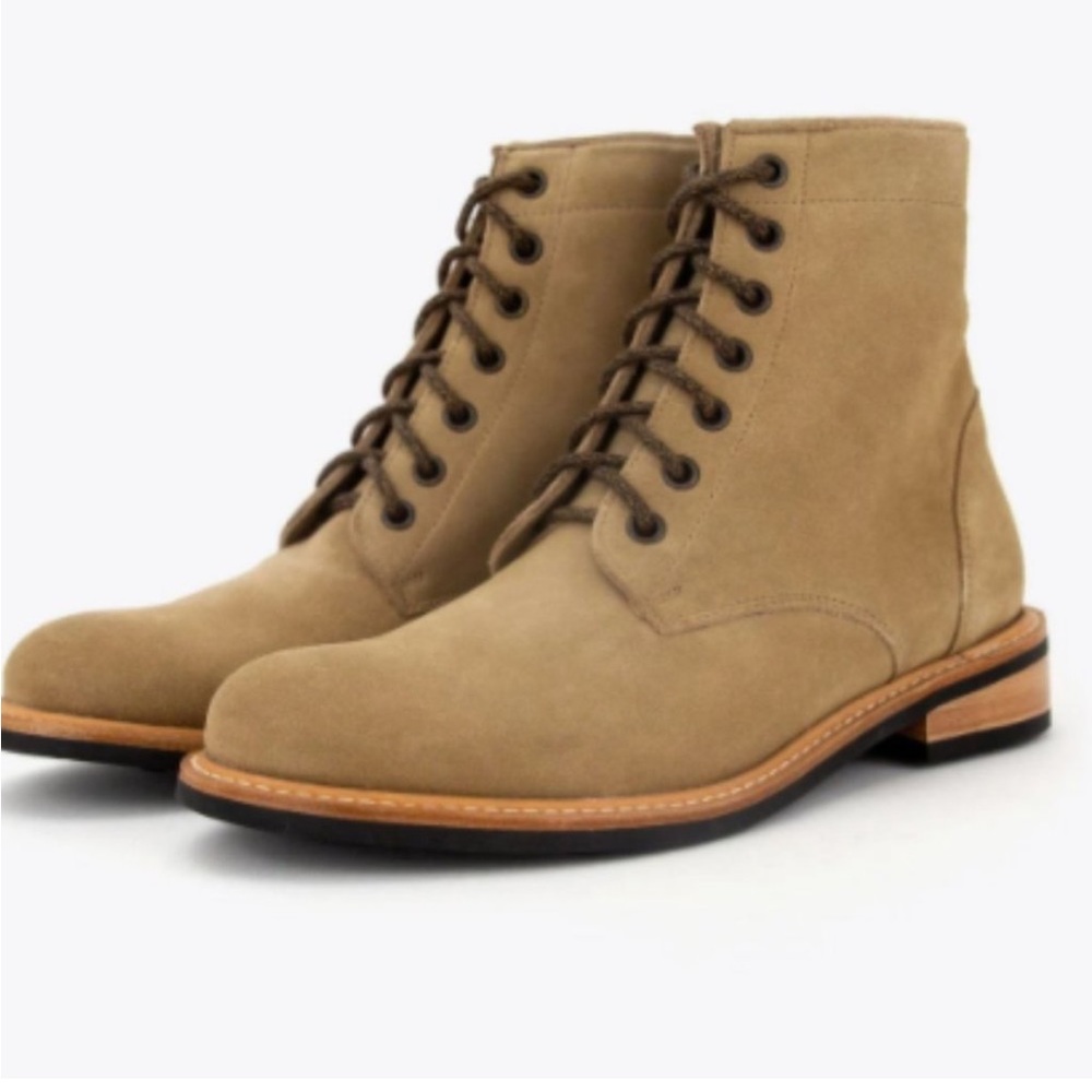 Nisolo All-Weather Amalia Boots in Suede size 11 LIKE NEW